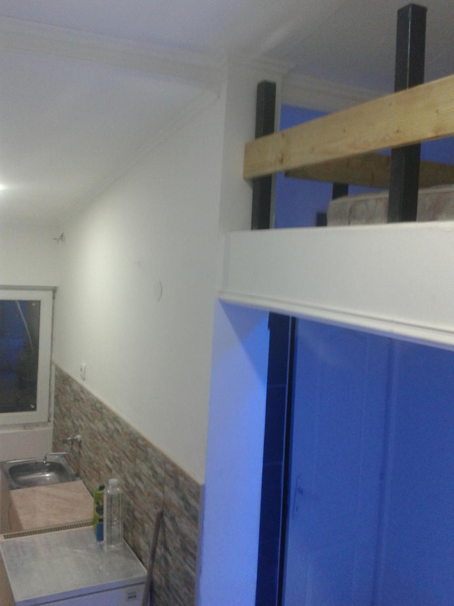 Small Apartment Private Bathroom Strong Wi-Fi 베오그라드 외부 사진